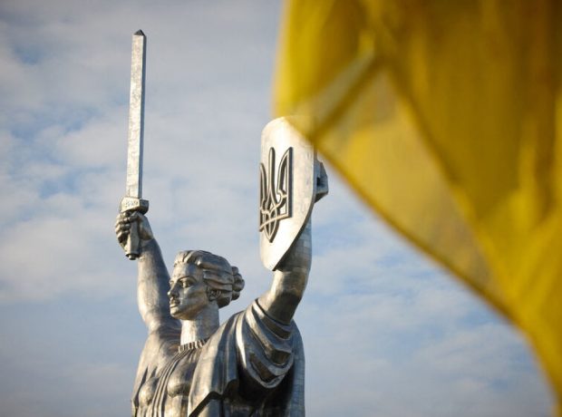 image-1751609915-upload-2023-08-23t081818z_480520606_rc2kt2aacx3q_rtrmadp_3_ukraine-crisis-flag-day-pic_32ratio_900x600-900x600-65423-1