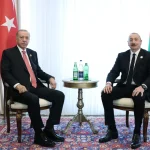 image-1751636577-cumhurbaskani-erdogan-azerbaycan-cumhurbaskani-ilham-aliyev-ile-gorustu-elfp