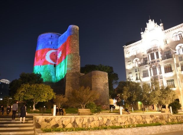 image-1573367593358553896