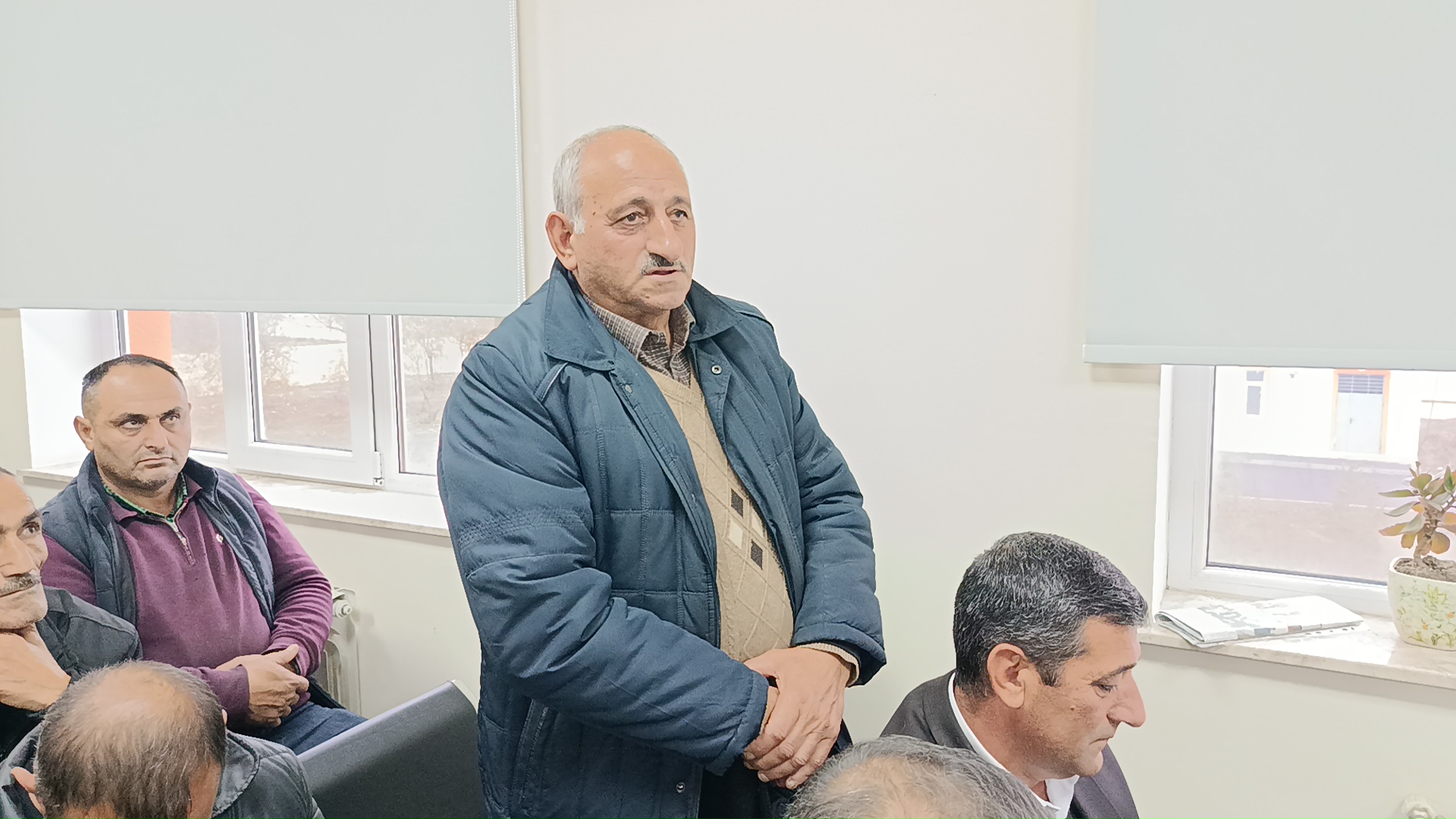 image-e5ef27427559f017ee98f2650f34369a