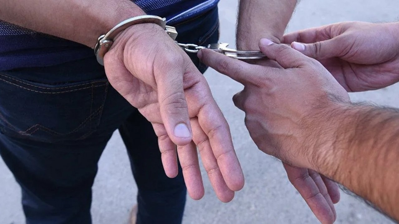 image-media-1765798812565-2qxgas3ckwk-fu8nkptviry73gscmewb