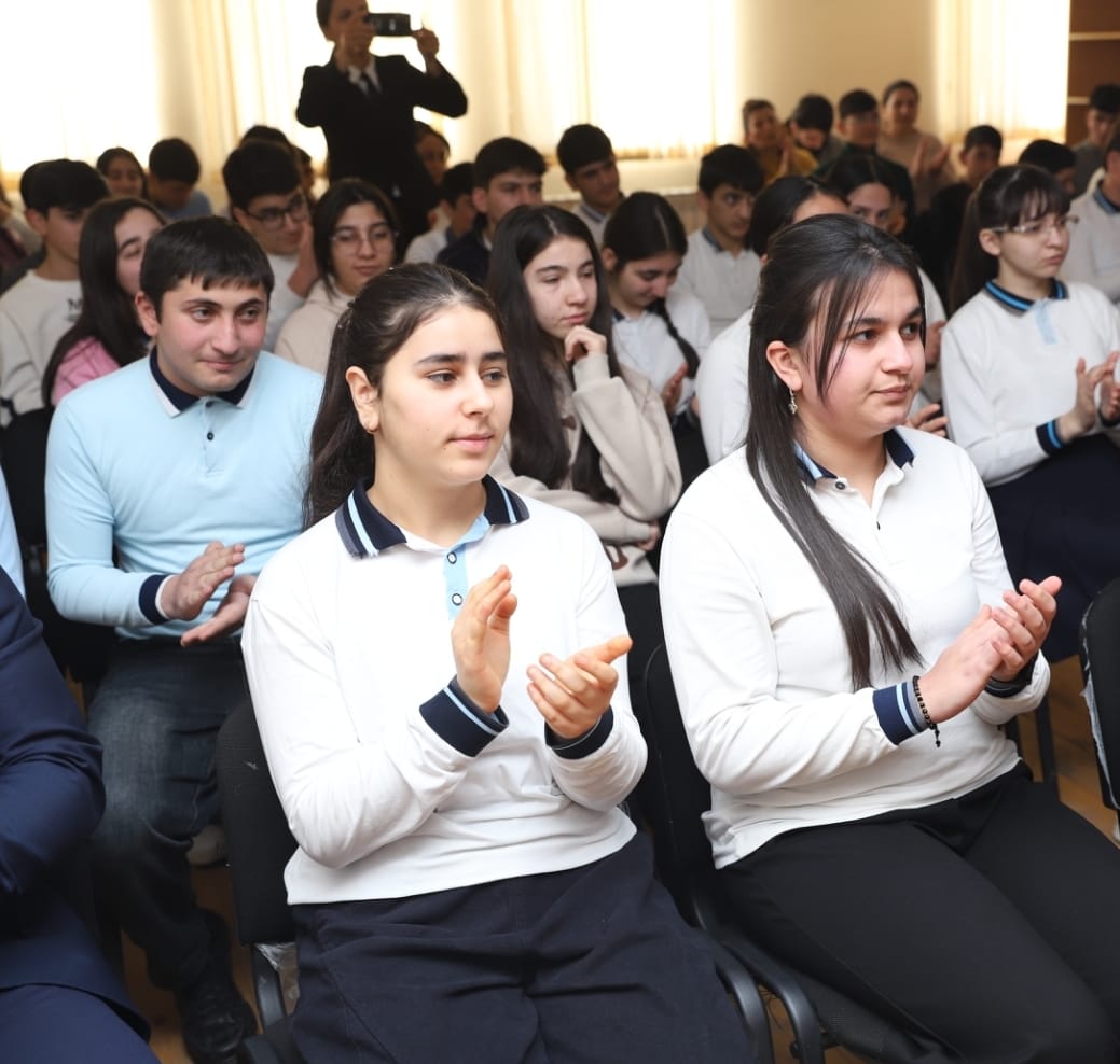 image-74bc3272-ddef-43ff-8e6a-e7f60bc2ae2f