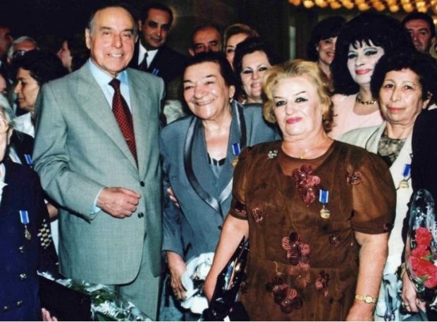 image-cl6c8mfjmea3r0ysamwp