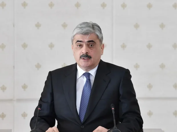image-1786094374-ilham_aliyev_chaired_meeting_of_cabinet_of_ministers_dedicated_to_results_of_socioeconomic_development_of_2018_and_objectives_for_future_08